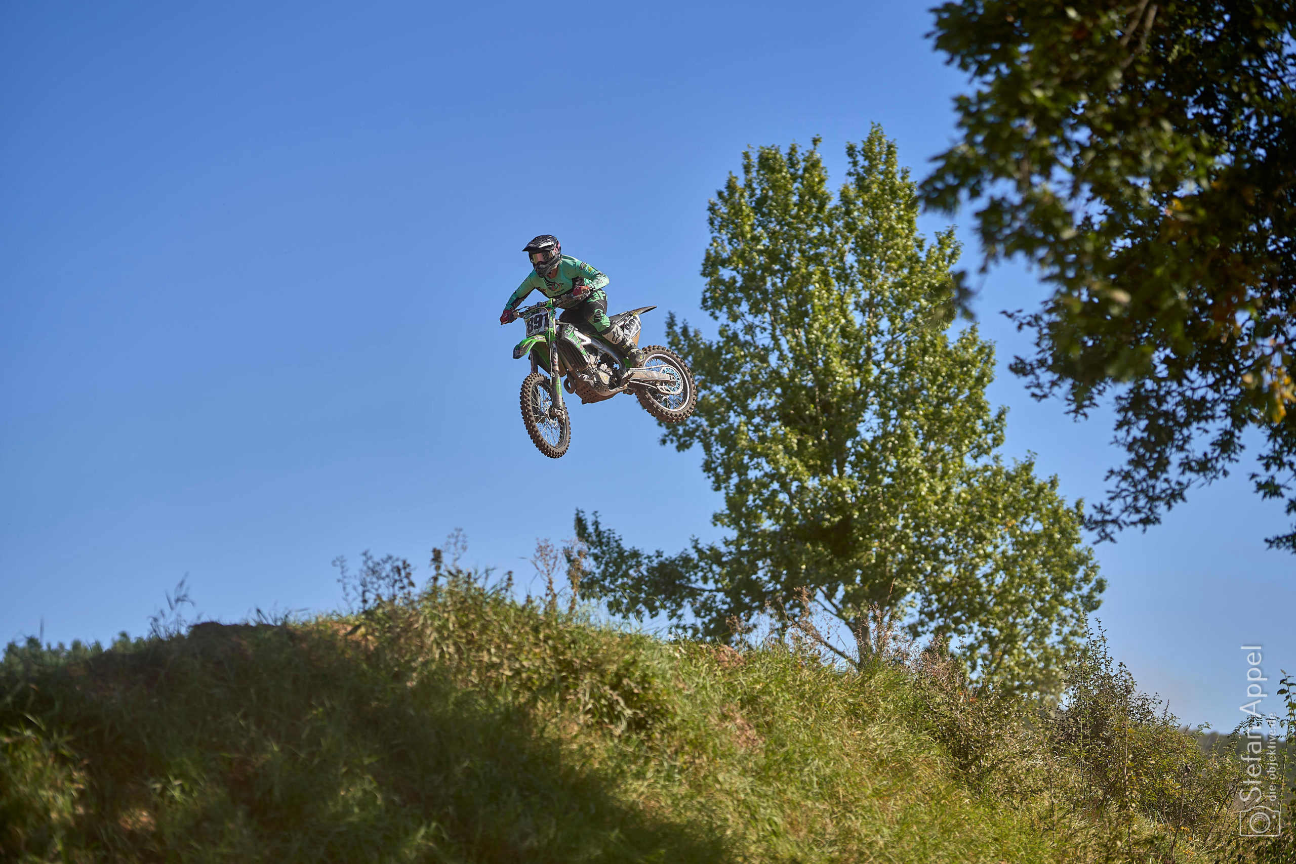 2021-09-25_13-40-38_SNY8554